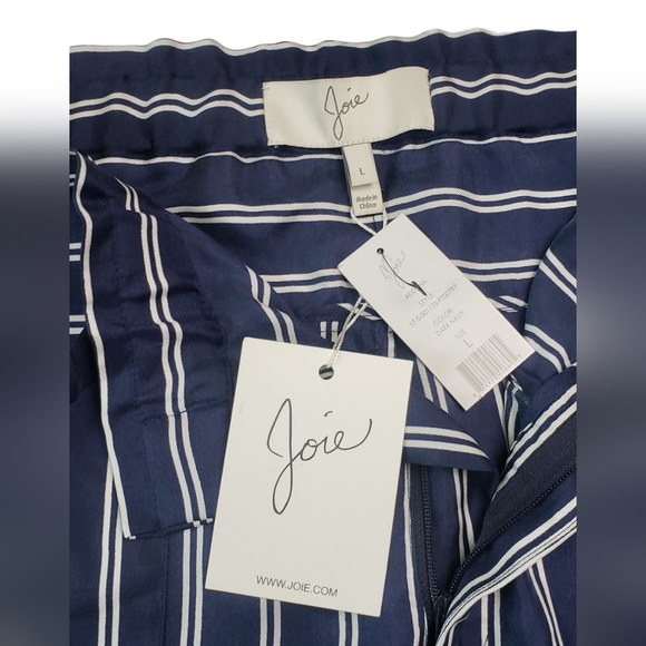 COPY - NWT Joie Addiena Silk Stripe Cropped Pants in Dark Navy Coastal Nautical - Picture 6 of 15